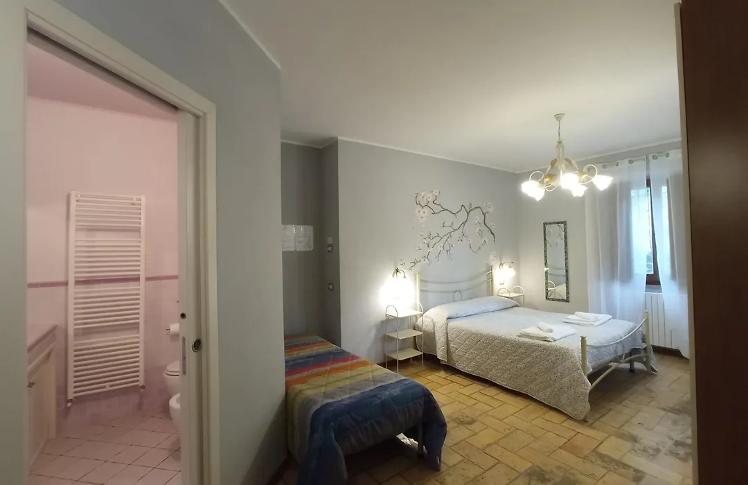 B&B All'Ombra di San Damiano-1