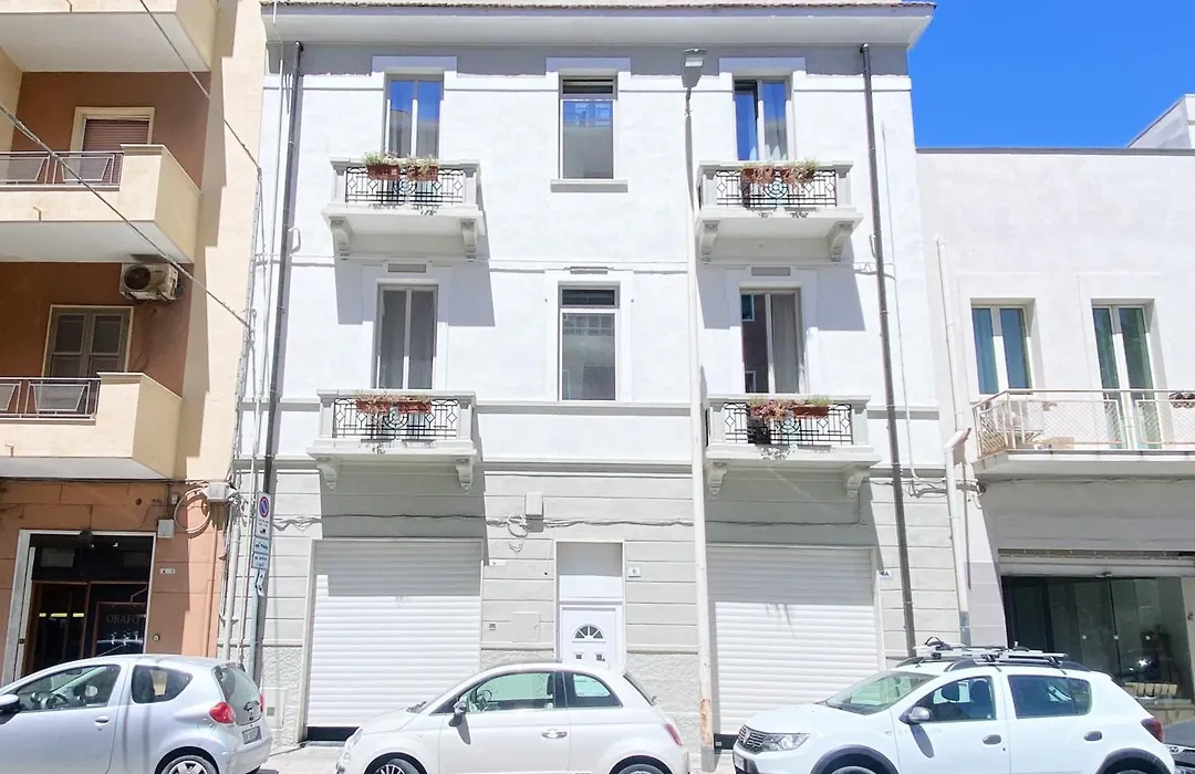 Alagon6 Rooms-1