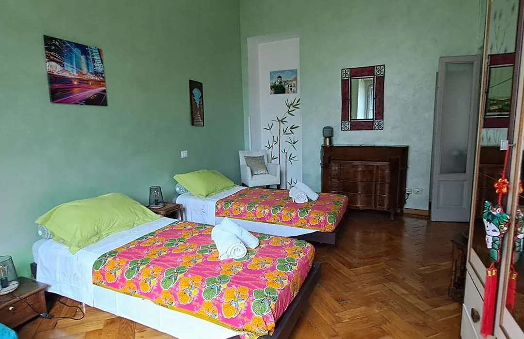 Green Tricolore-1