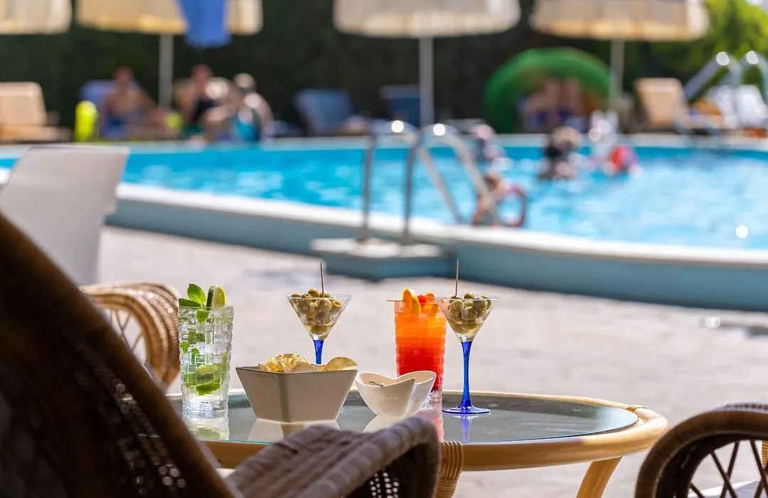 Hotel Negresco-1
