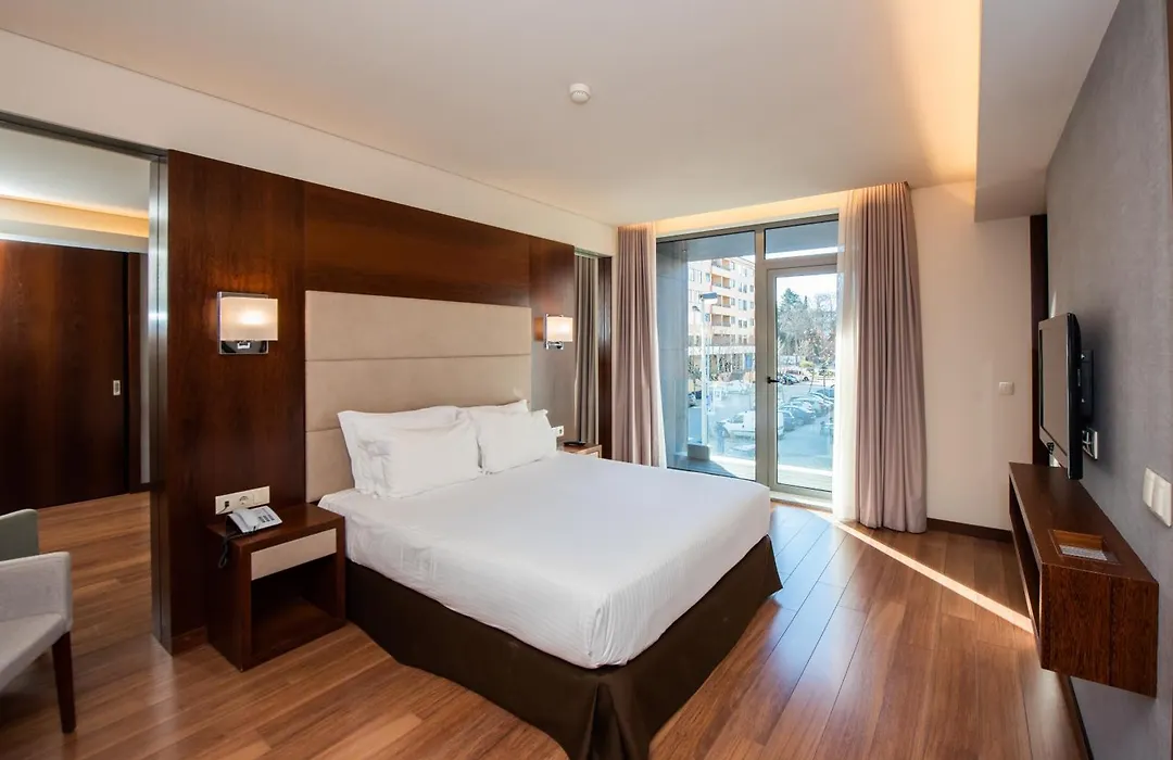 Eurostars Oporto-1