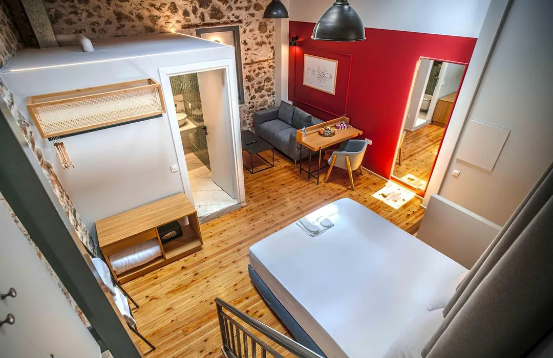 Belle Athenes - Luxury Rooms At Monastiraki Railway Station-1