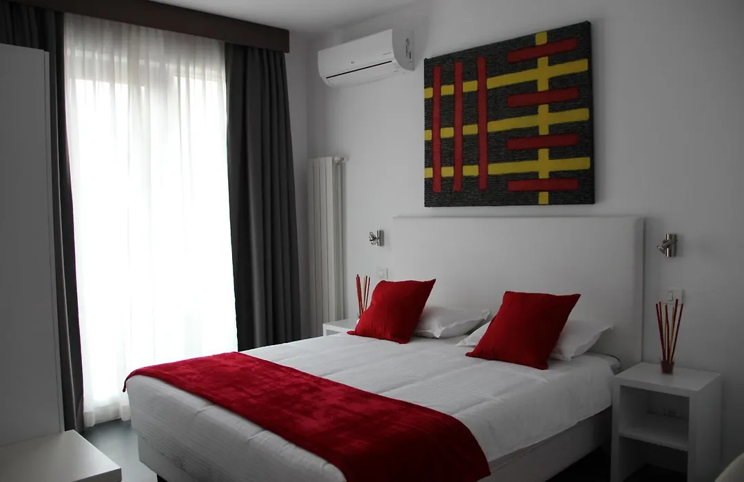 Living Aparthotel-1