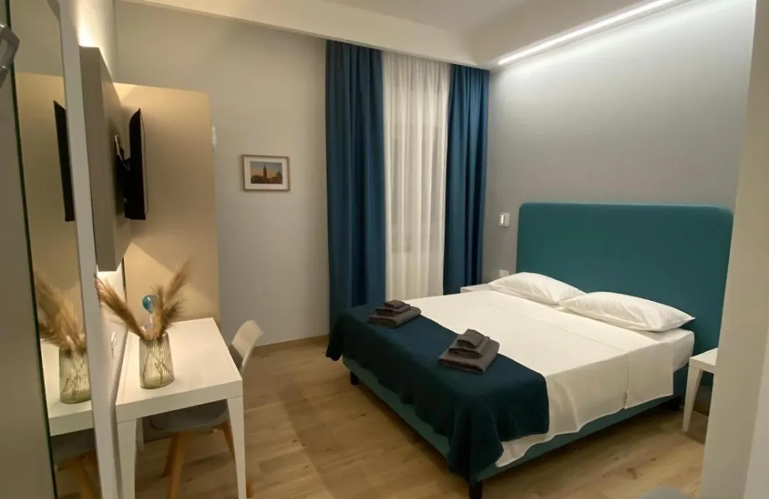 Fla Rooms-1