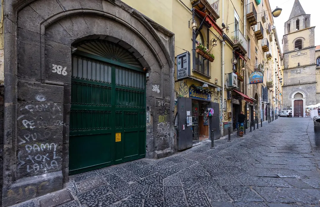 Piazza Miraglia - Rooms by Wonderful Italy-1