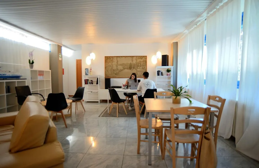 Romea Aparthotel-1