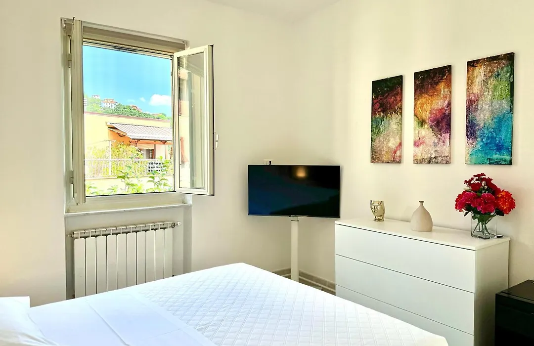 Farmer'S Rooms-1