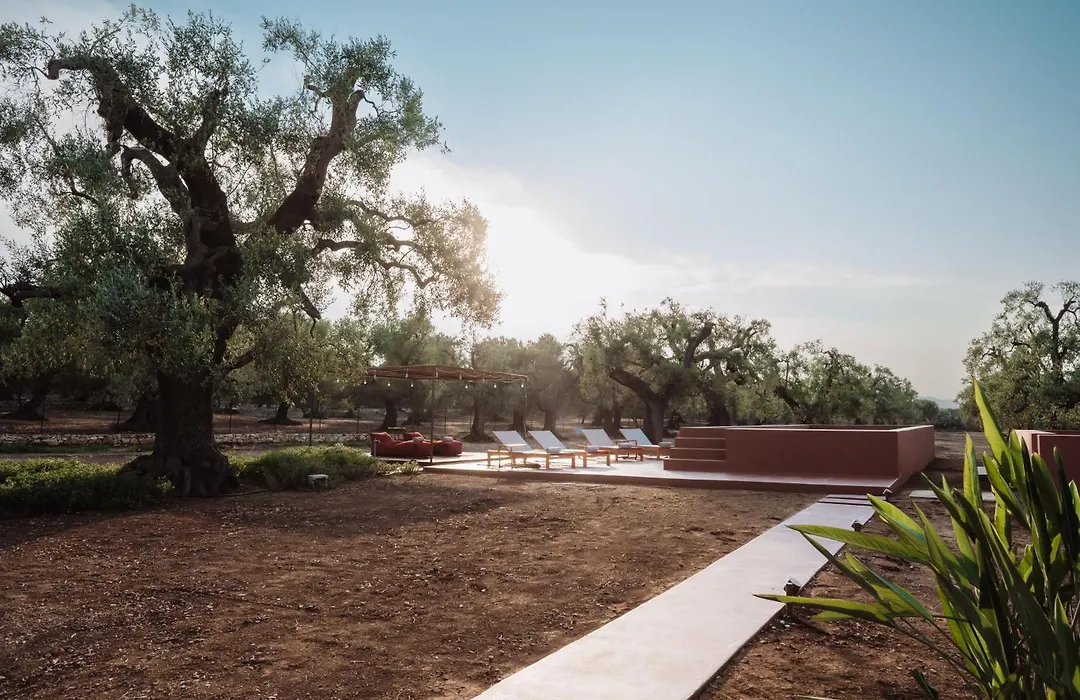 OZIO - Il trullo rosso-1