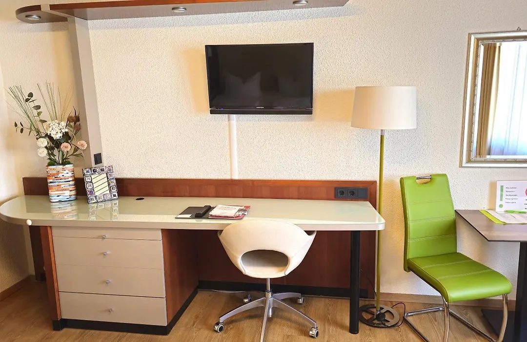 Hotel Avenue Altenfurt-1