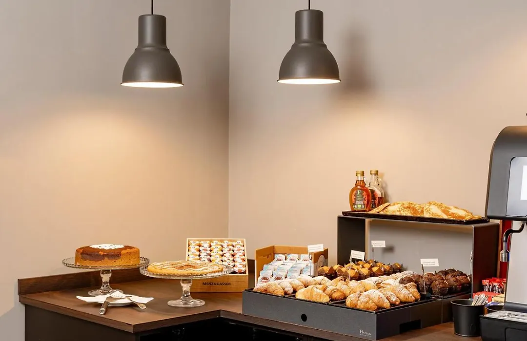 Flom Boutique Hotel-1