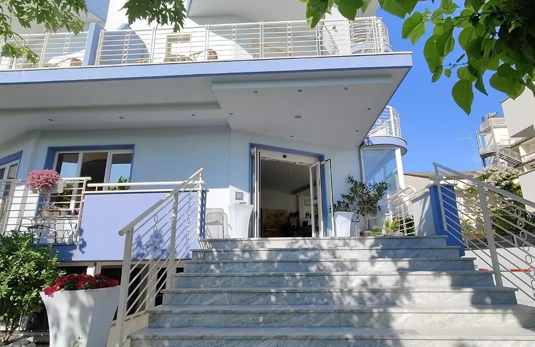 Hotel Moderno - Bed&Breakfast-1
