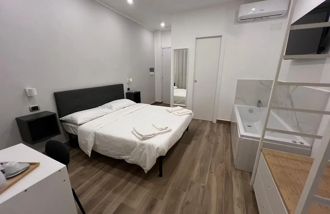 Suite 98-1