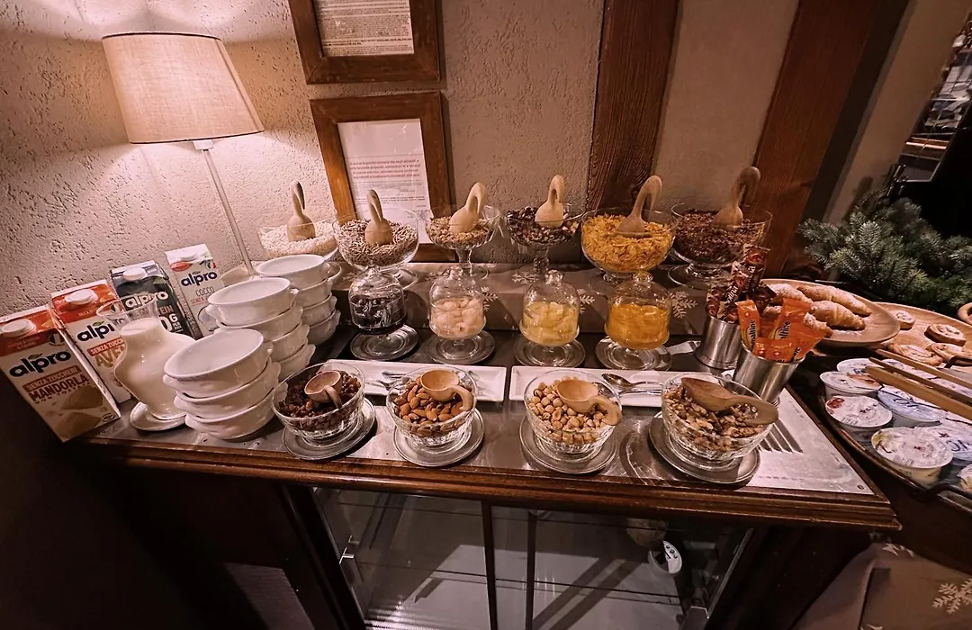 Le Samovar Guest House-1