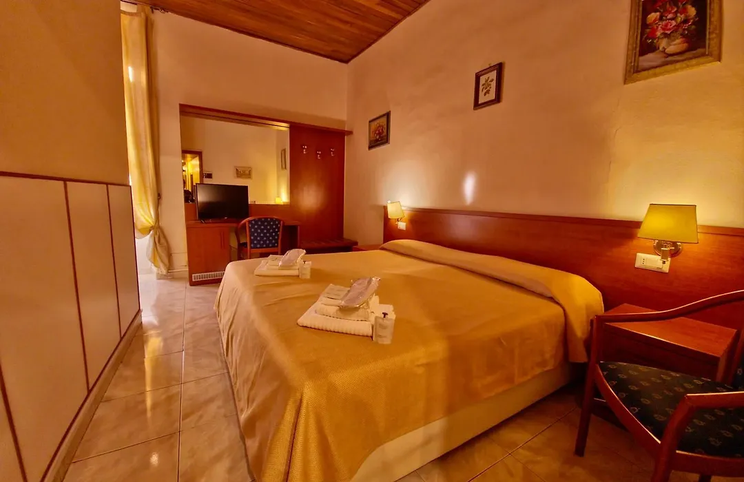 Hotel Azzurra-1