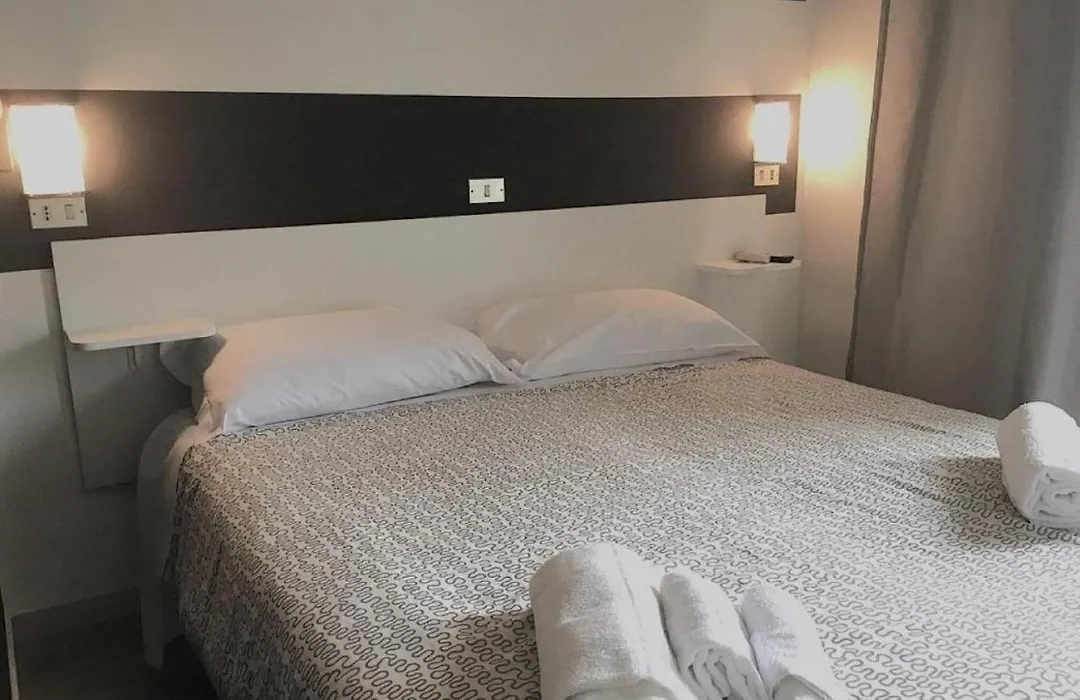 Wuhostel-1