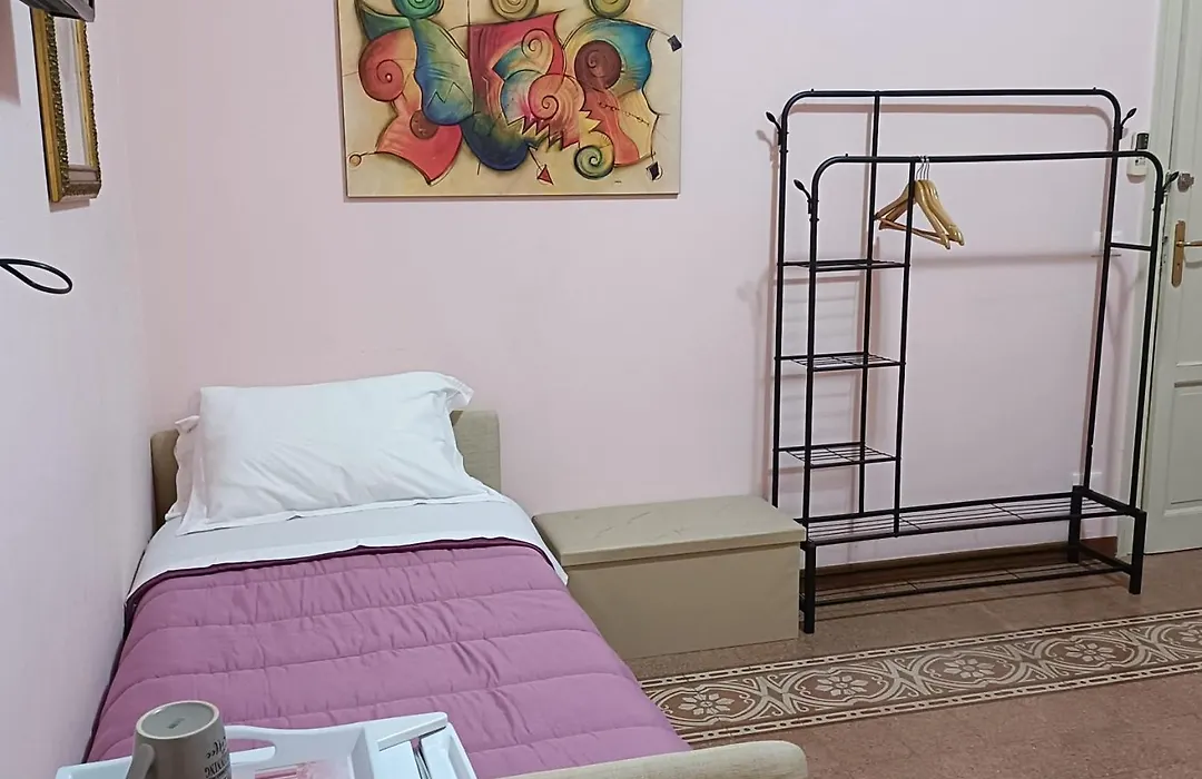 Daybreak B&B-1