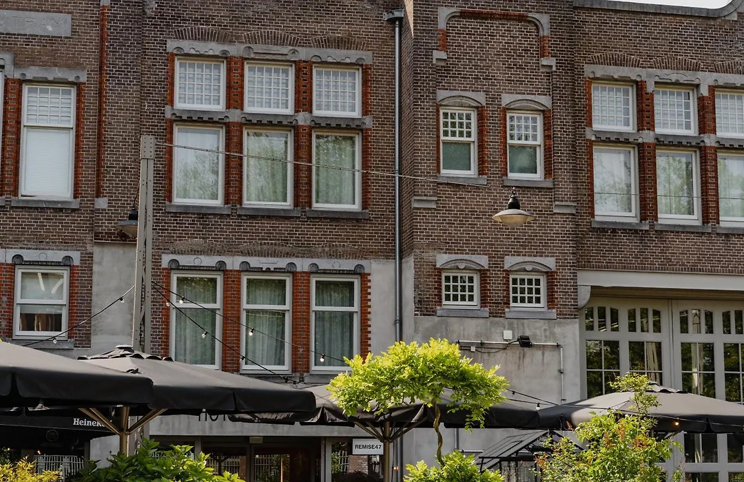 Hotel De Hallen-1
