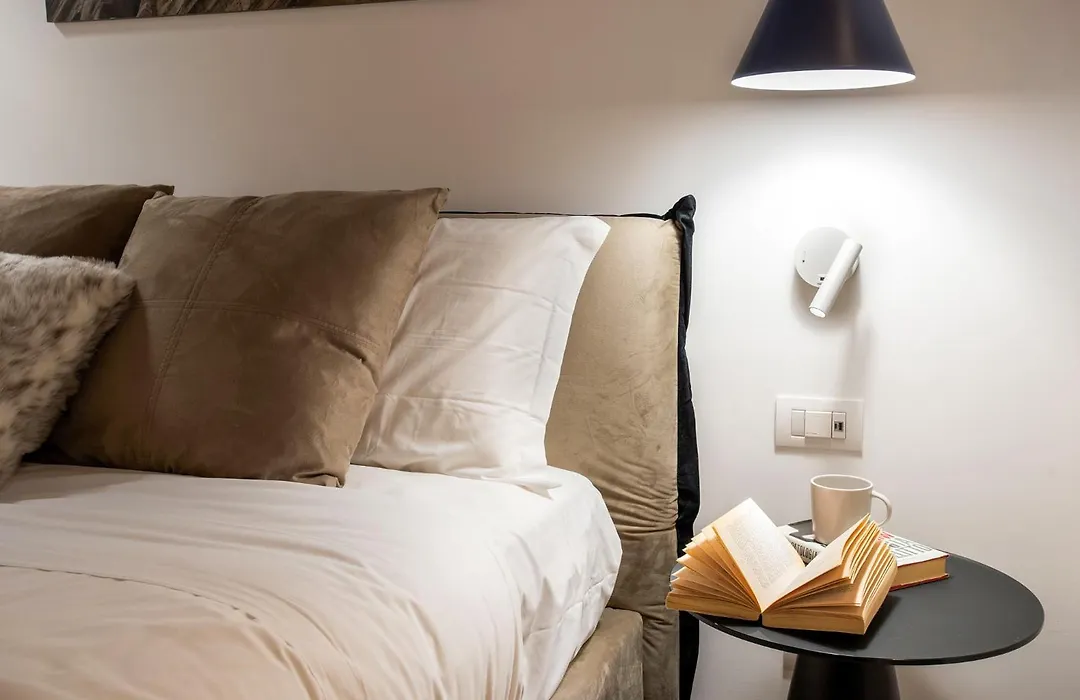 Pantheon Suites Rome 1-1
