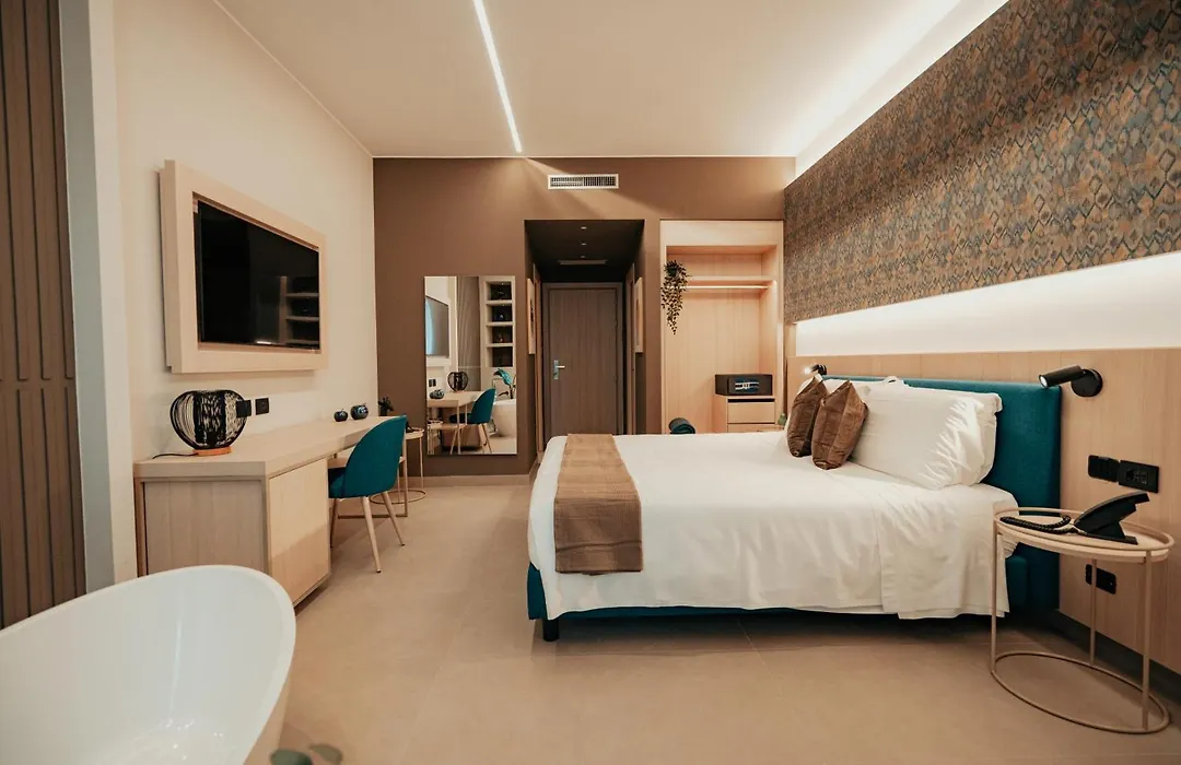 Lumia Hotel-1