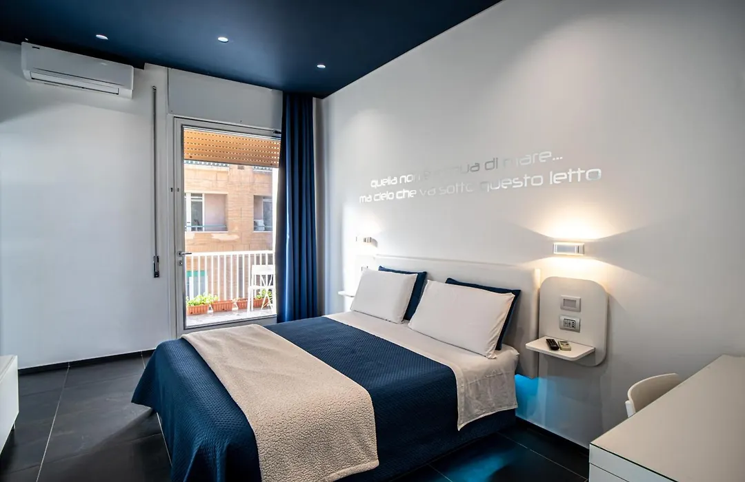 Skyhouse Beverello-1