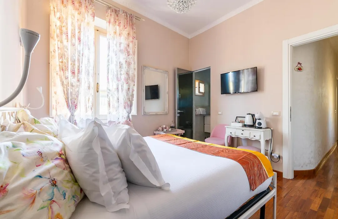 Central View Boutique - Milù Holidays Firenze-1