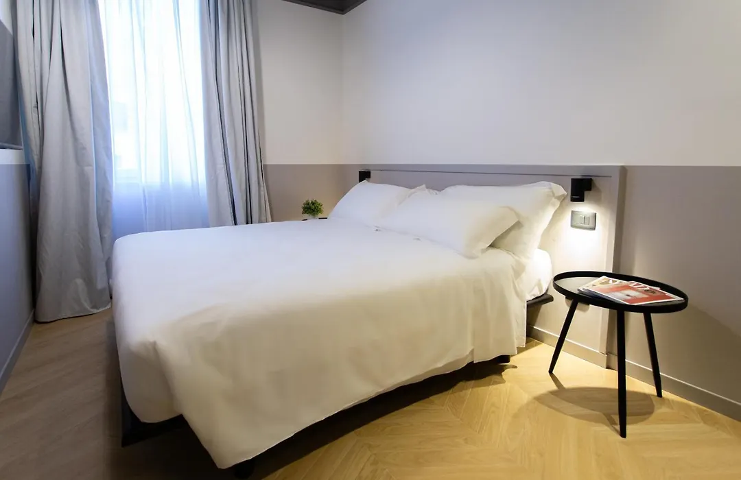 Saint Suites-1