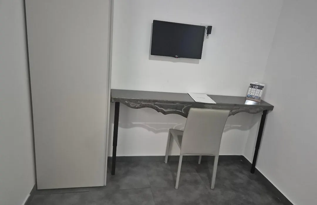 Hotel Santa Brigida-1
