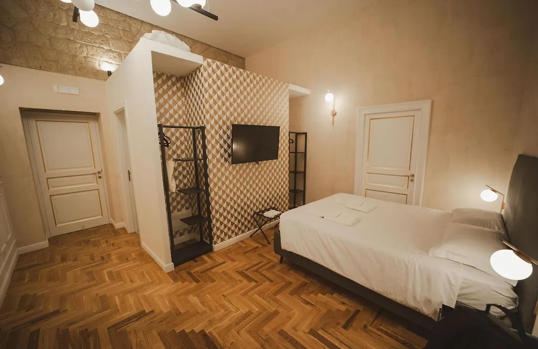 Librai Suite-1