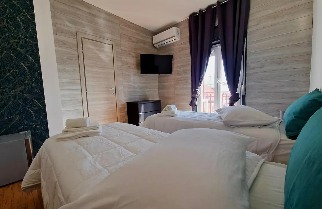 Cambria Rooms & Apartments-1