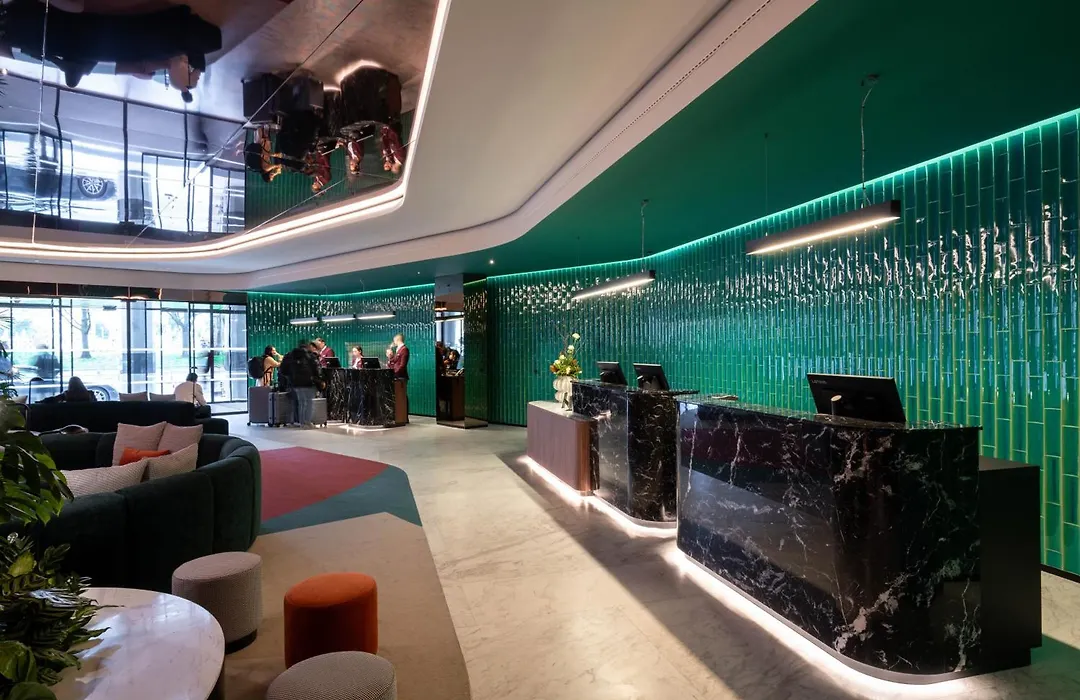 Hotel Mundial-1
