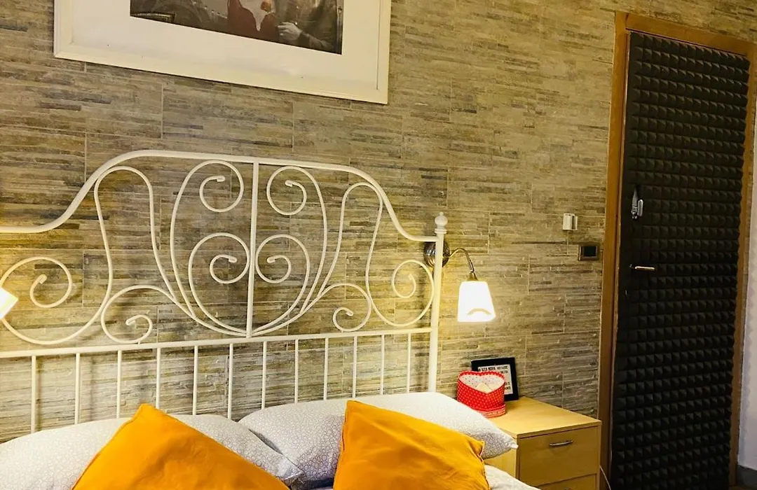 Europe Station Rooms-1
