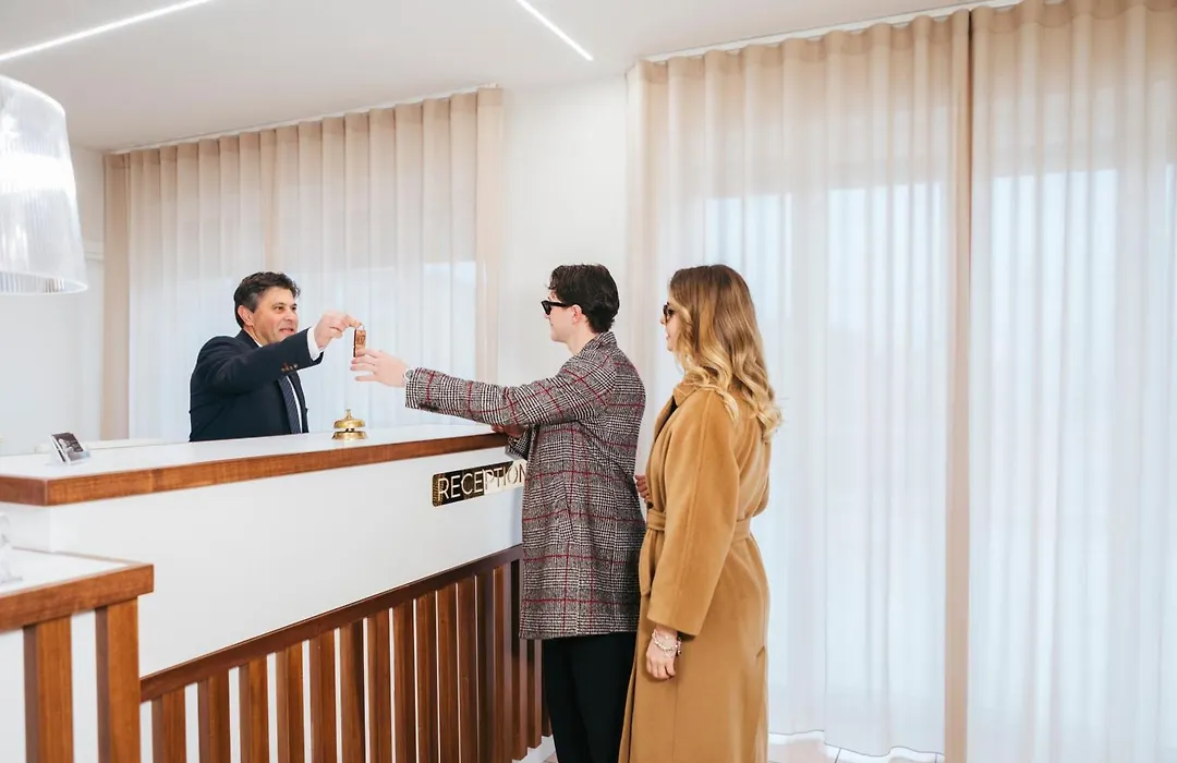 Easy Green Hotel-1