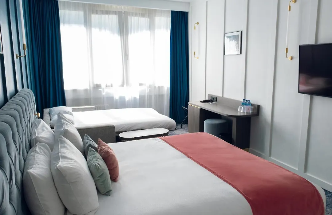 Pley Hotel-1