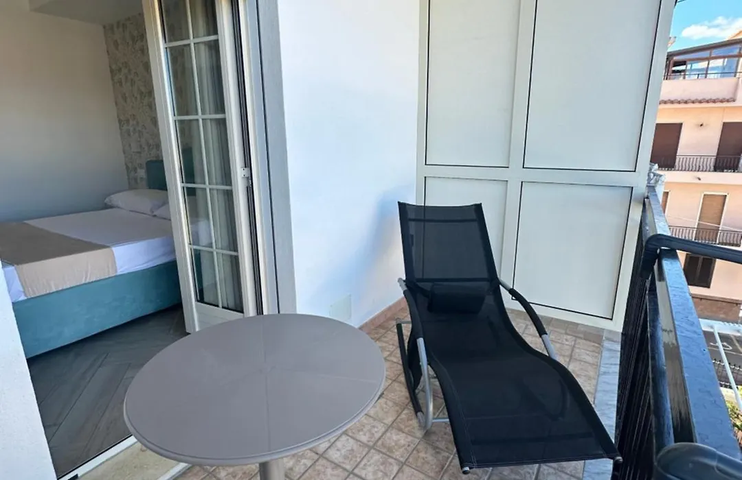 Ametista Rooms Tropea-1