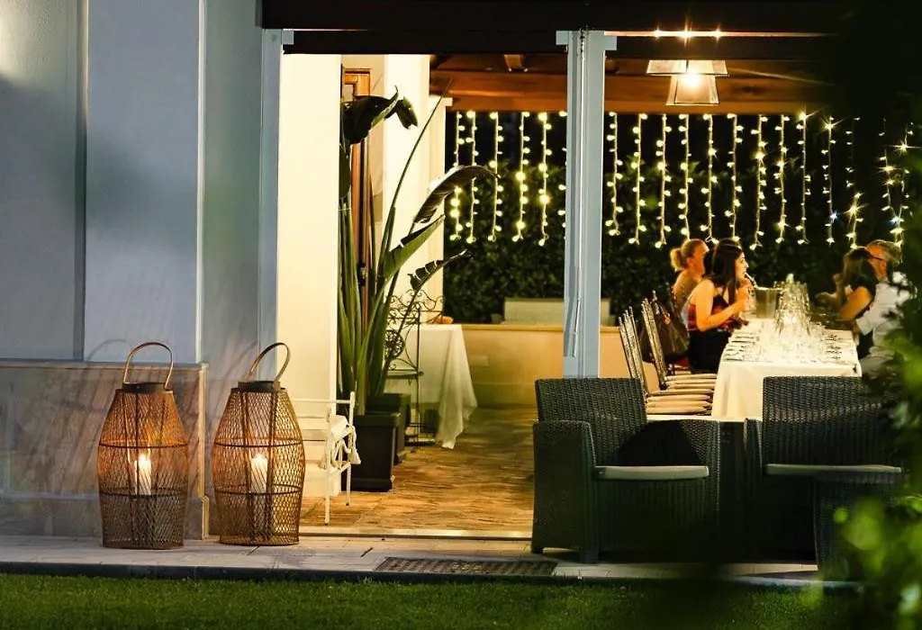 Favilla Hotel di Charme-1
