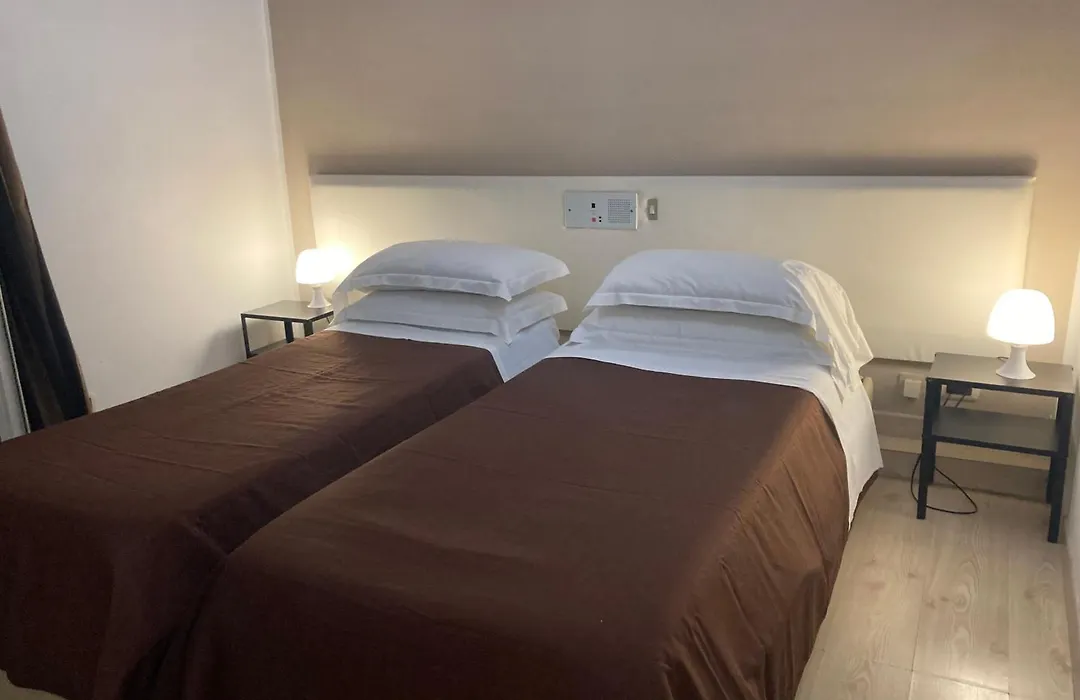 Hotel Indipendenza-1