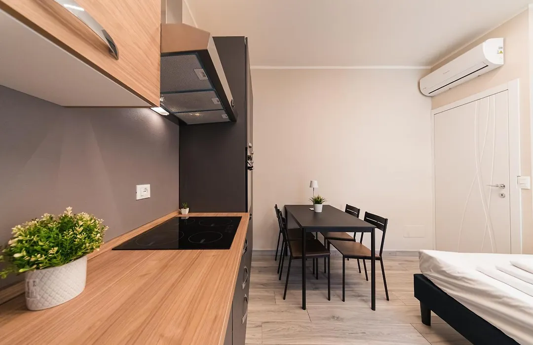 Dall'Arca Suites Bologna Station - Center - Fiera-1