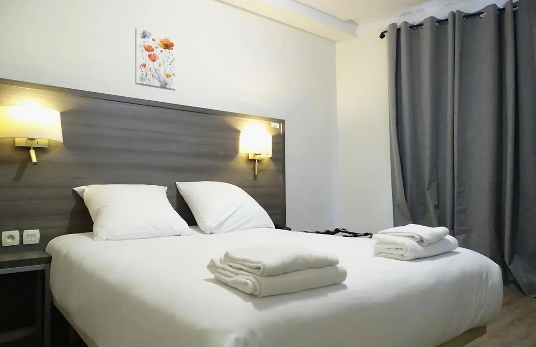 Hipotel Paris Voltaire Bastille-1