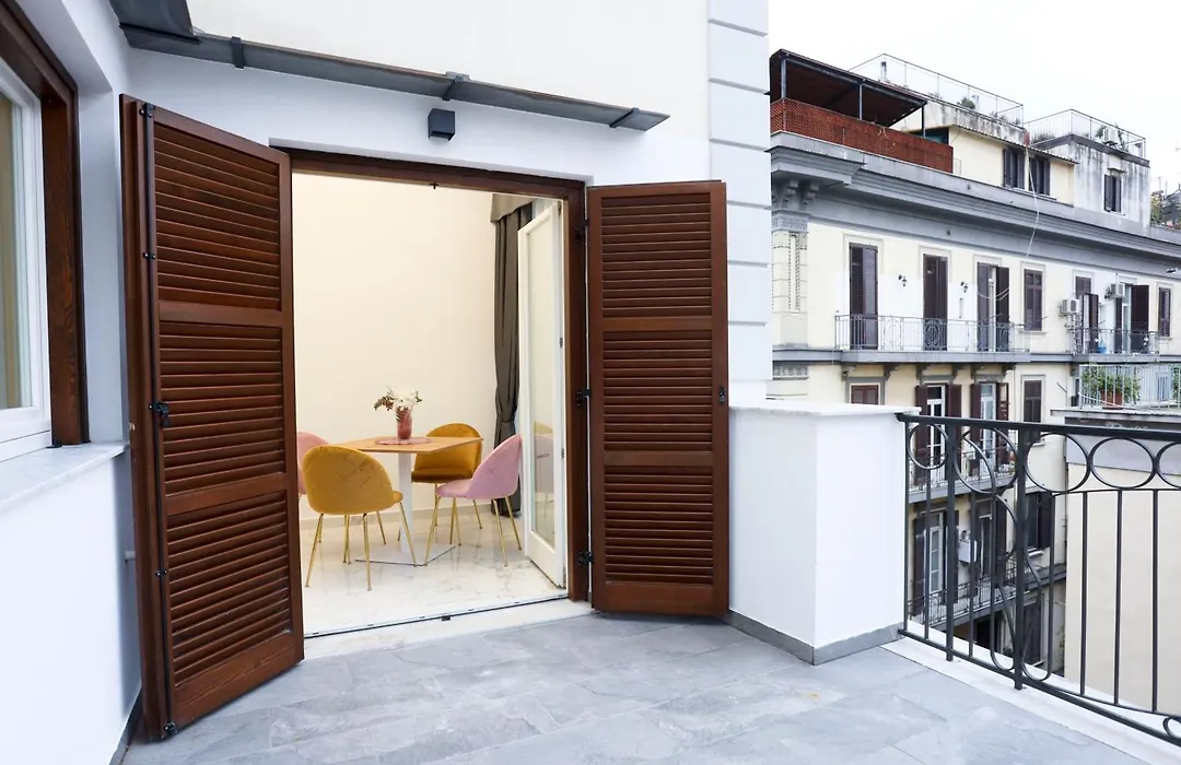 Hotiday Room Collection - Napoli Sant'Arcangelo-1