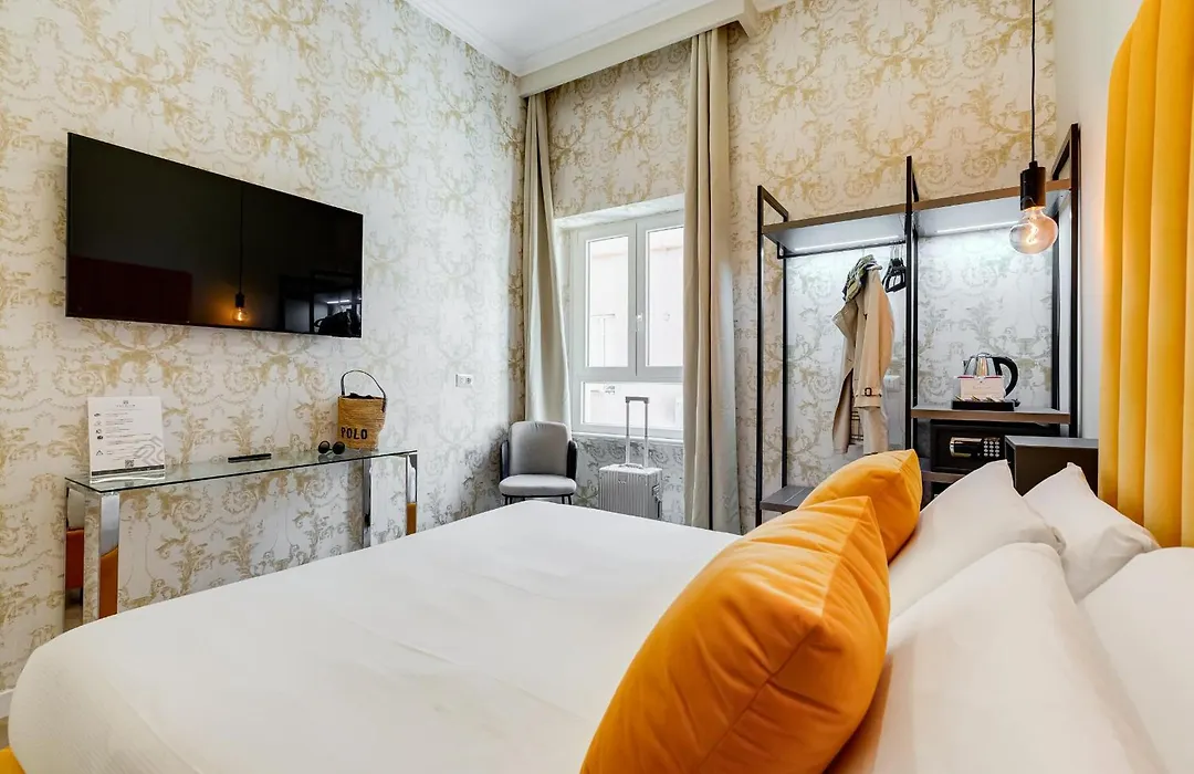 Dionigi 43 Private Suites By Premium Suites Collection-1