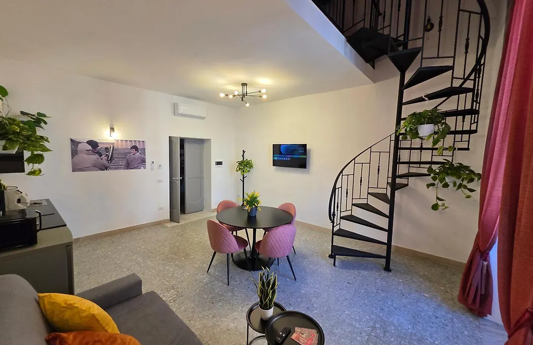 Napoli Movie Apartments-1