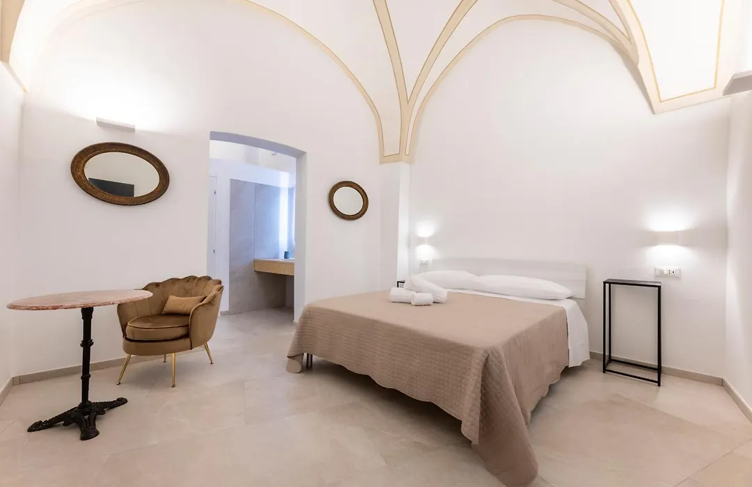 Acquaviva Apartments & Rooms-1