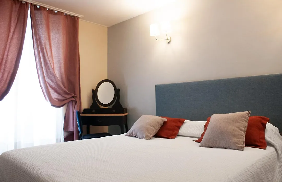 Hotel Du Mont Blanc-1