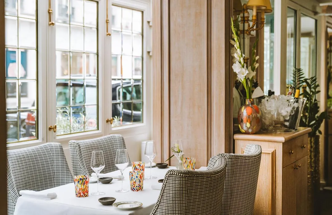 Hotel Splendide Royal Paris - Relais & Chateaux-1