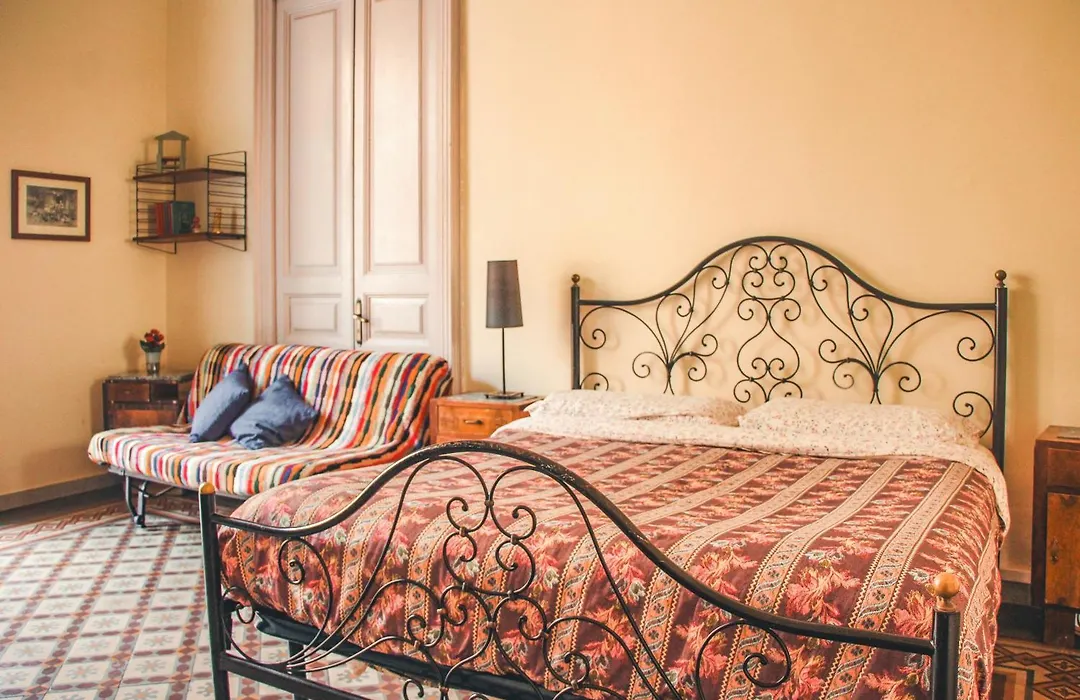 Casa Verdi - House of Travelers-1