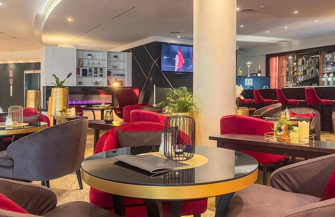 Plaza Premium Wien-1