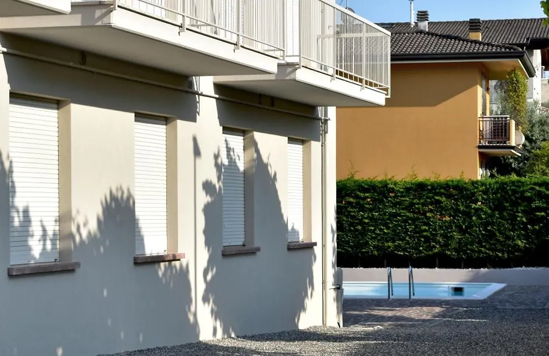 Poggio Al Lago Apartments&Rooms-1