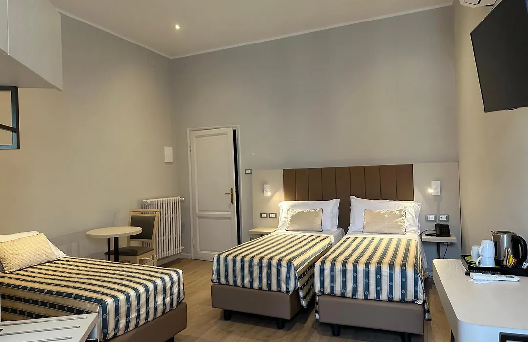 Hotel Giappone-1