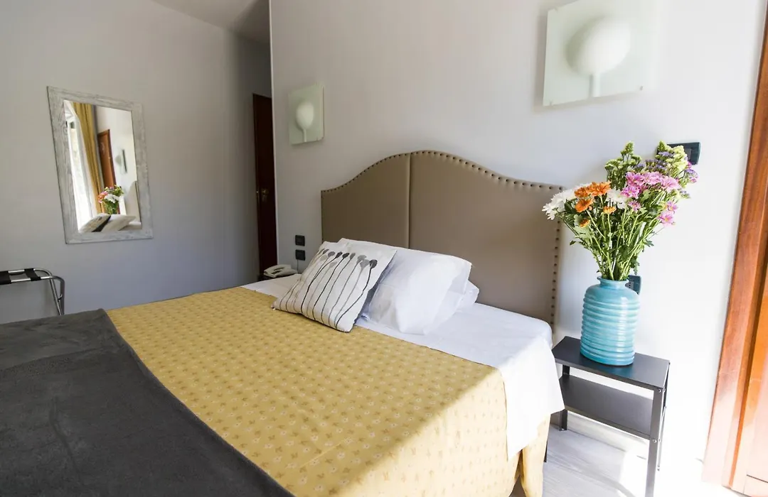 Hotel Ponte Sassi-1