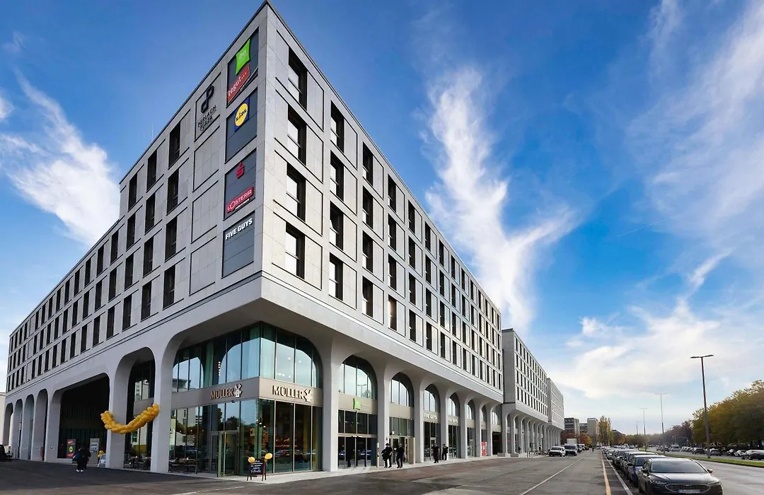 Ibis Styles Muenchen Perlach-1